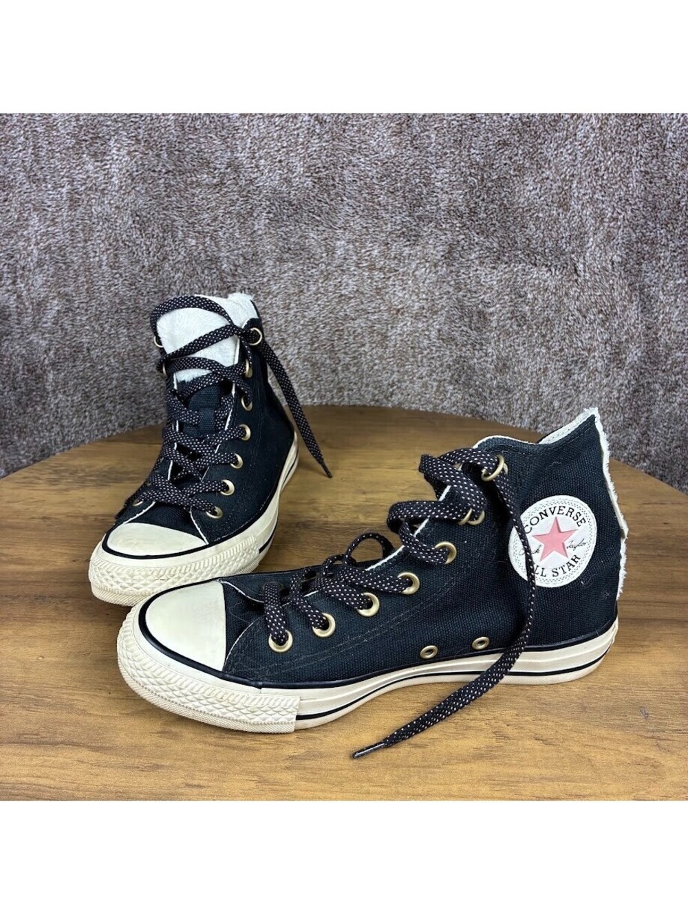 Converse High Tops Women’s Size 7 Black Cream Fur Polka Dot Laces